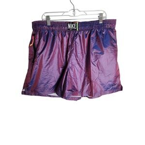 Nike Womens Iridescent Purple athletic shorts sz 1X mesh lined standard fit run